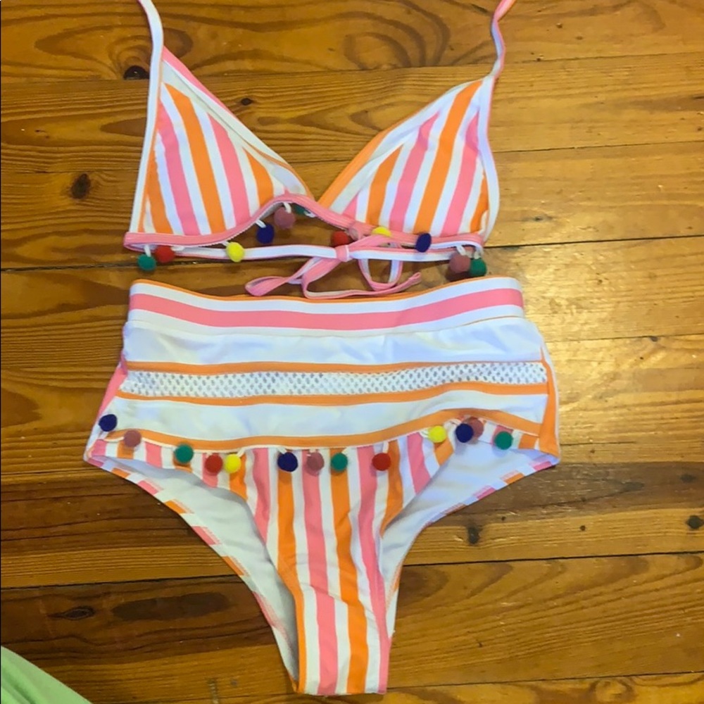 Swim suit